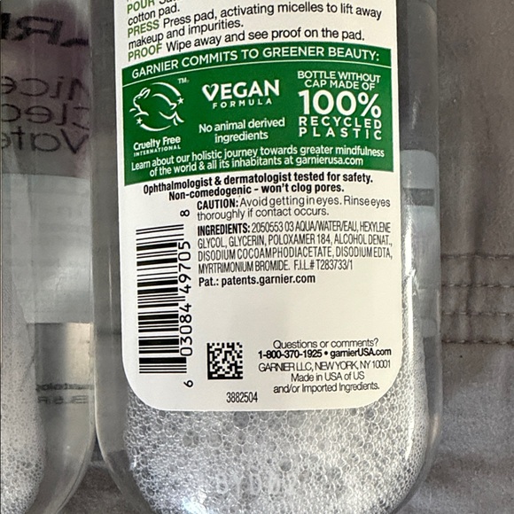 Garnier Micellar Cleansing Water Duo - White and Green - Picture 4 of 4